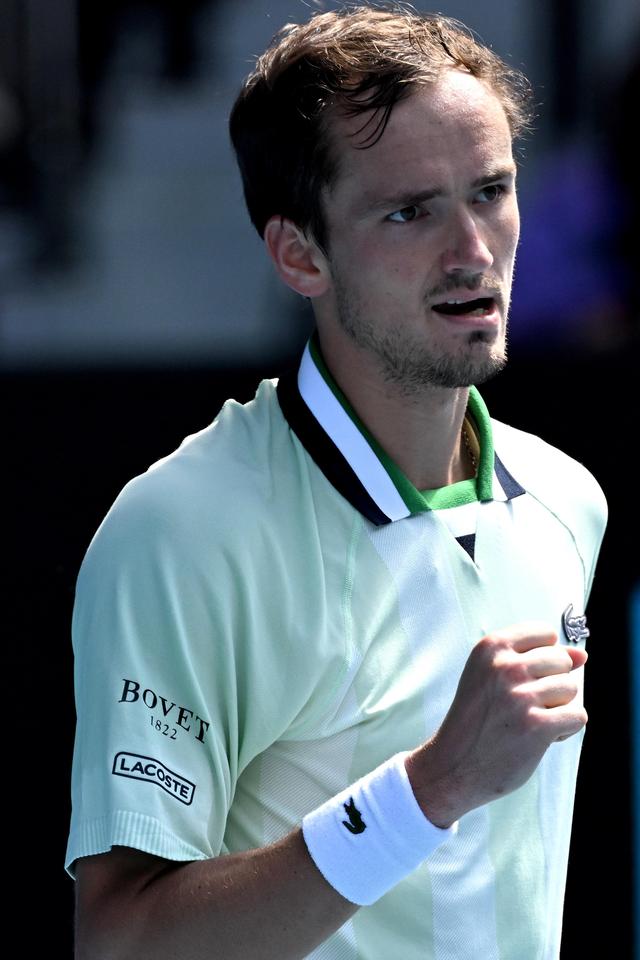 名外援的离 名外援的离