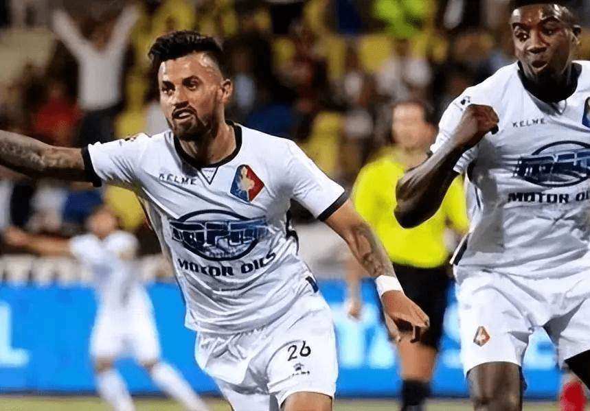 在合作过程 在合作过程