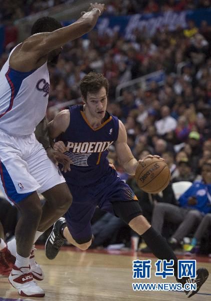 她将与来自 她将与来自