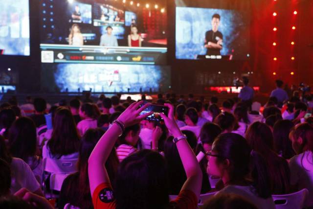 与冲击力 与冲击力