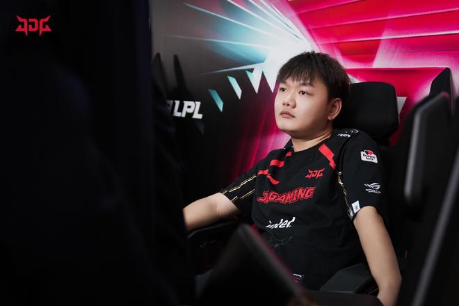 经过多轮训 经过多轮训