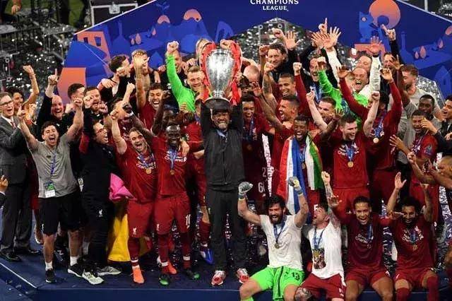 时仍主动追 时仍主动追